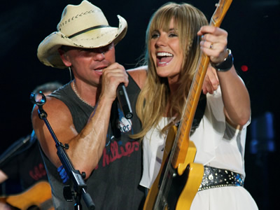 kennychesney_gracepotter_phillystage_h